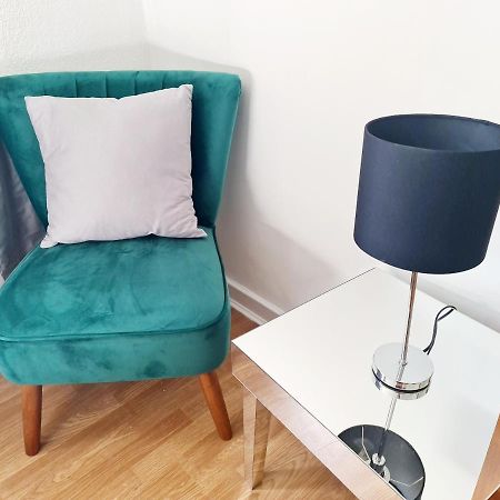 Immaculate 3-Bedrooms Dundee Apartment Екстериор снимка