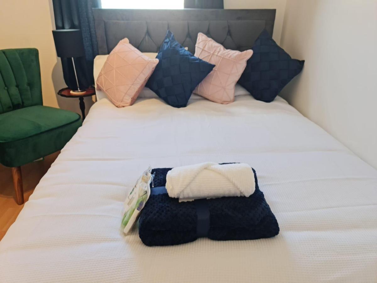 Immaculate 3-Bedrooms Dundee Apartment Екстериор снимка